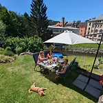 Apartment Urlaubsmagie - Heidelbeere - Gemeinschaftsgarten, Sauna & Saisonaler Pool Sebnitz