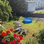 Urlaubsmagie - Heidelbeere - Gemeinschaftsgarten, Sauna & Saisonaler Pool Apartment Sebnitz